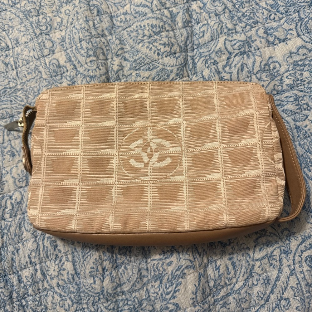 Authentic Chanel Pouch Cosmetic Pouch Women's Travel Line Beige